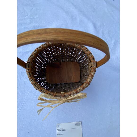 Handmade Basket w Handle Artist Aletha Gilbert Rattan Sea Grass (Bow & Shell EUC - Picture 4 of 12